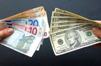 «Россия» сказала «НЕТ» доллару и евро