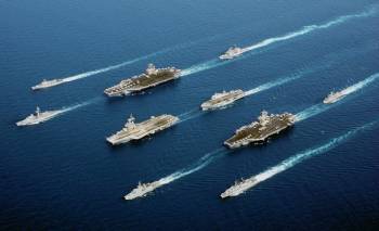 Россия приступила к военным учениям на Каспийском море