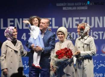 Эрдоган оригинально поздравил свою жену с годовщиной свадьбы