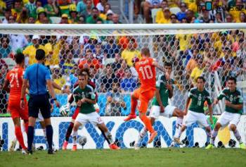 1/8 финала: Голландия вырвала победу у мексиканцев