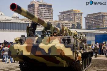 Азербайджан нацелил свою артиллерию на огневые точки врага