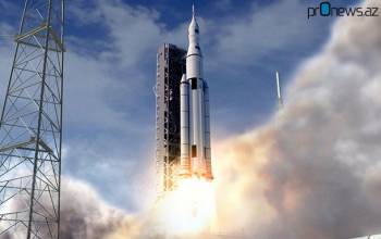 В США испытали сверхтяжелую ракету для полетов на Марс