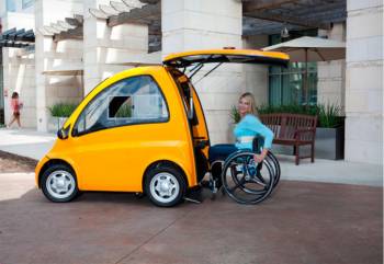 Для инвалидов-колясочников разработан автомобиль «Кенгуру»